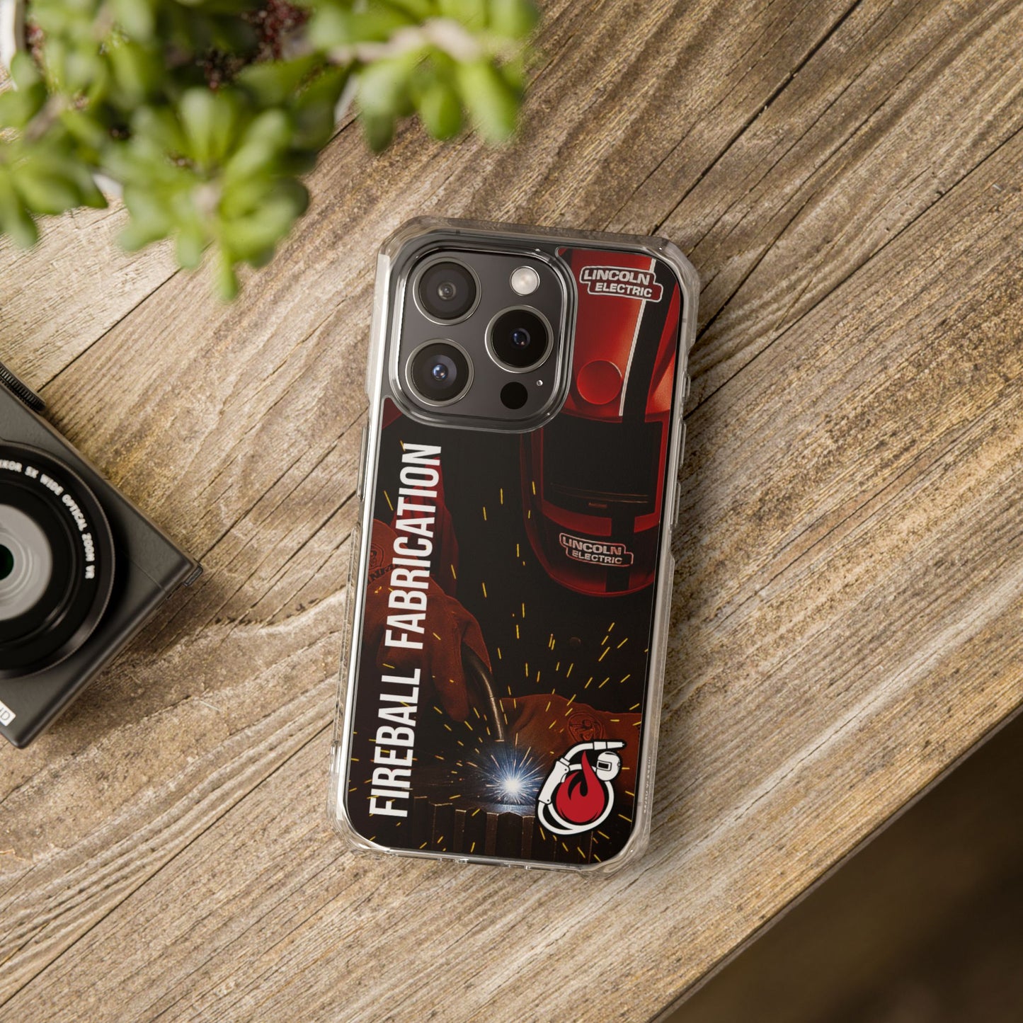 Fireball Fabrication – Magnetische, transparente iPhone-Hüllen